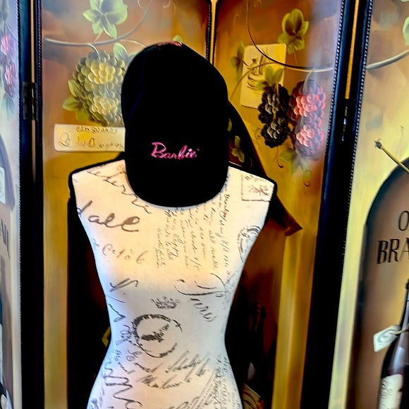 Vintage black Barbie cap - Picture 1 of 4